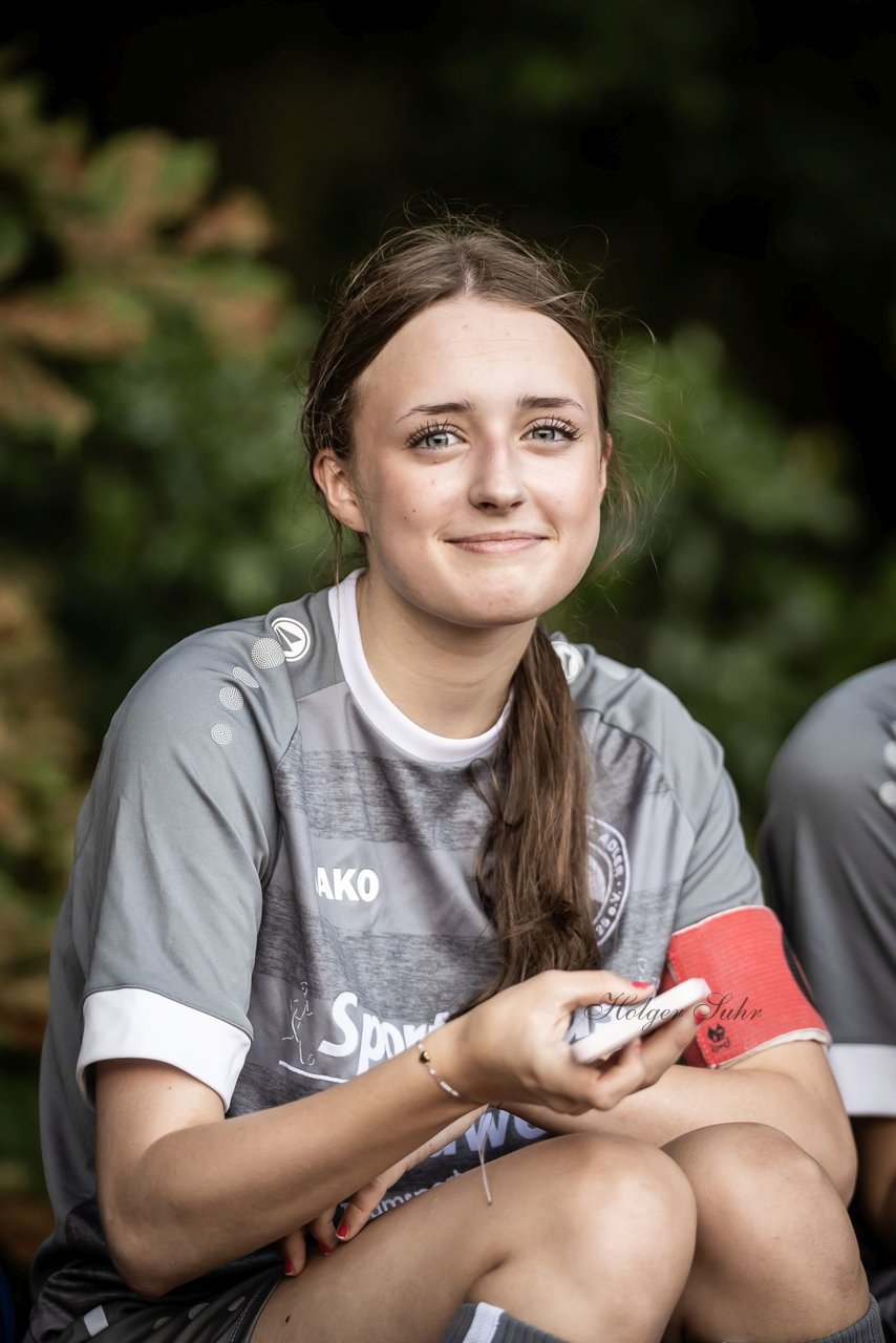 Bild 85 - Loewinnen Cup